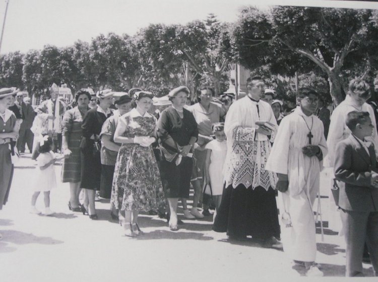 Communion_à_Birtouta.jpg