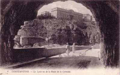 normal_Constantine_Le_lycée_vu_du_trou_du_caïd_route_de_la_corniche.jpg
