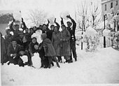 normal_Sidi-Mabrouk-Hiver_56-les_amis_Pons_,Messina,Sanchez_sous_la.jpg